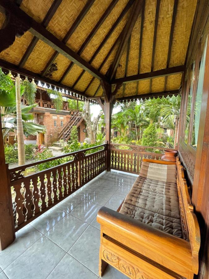 Villa Bantes Mps Kubutambahan  Exteriör bild